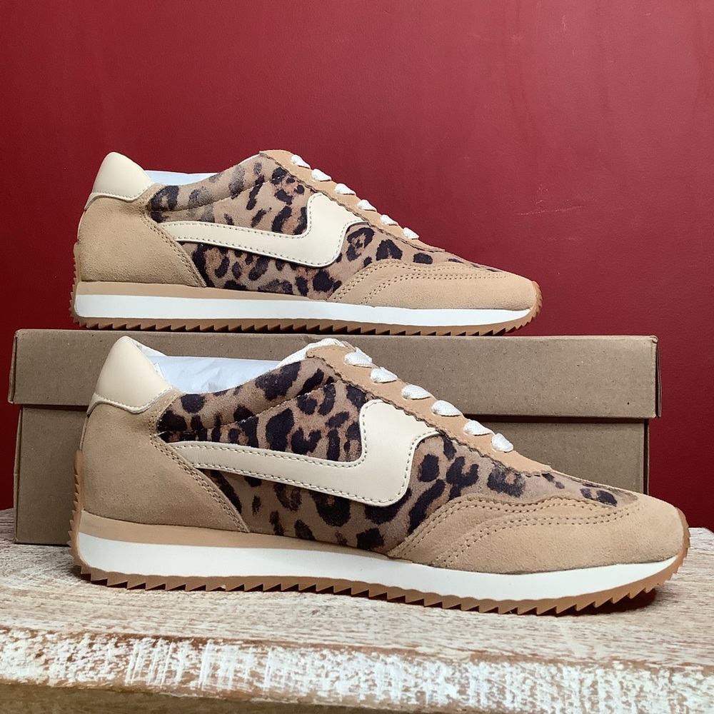 DOLCE VITA (NWT) 7.5 Lt Leopard Suede Sneakers Lace Up Round Toe Stella Footbed - Picture 7 of 12